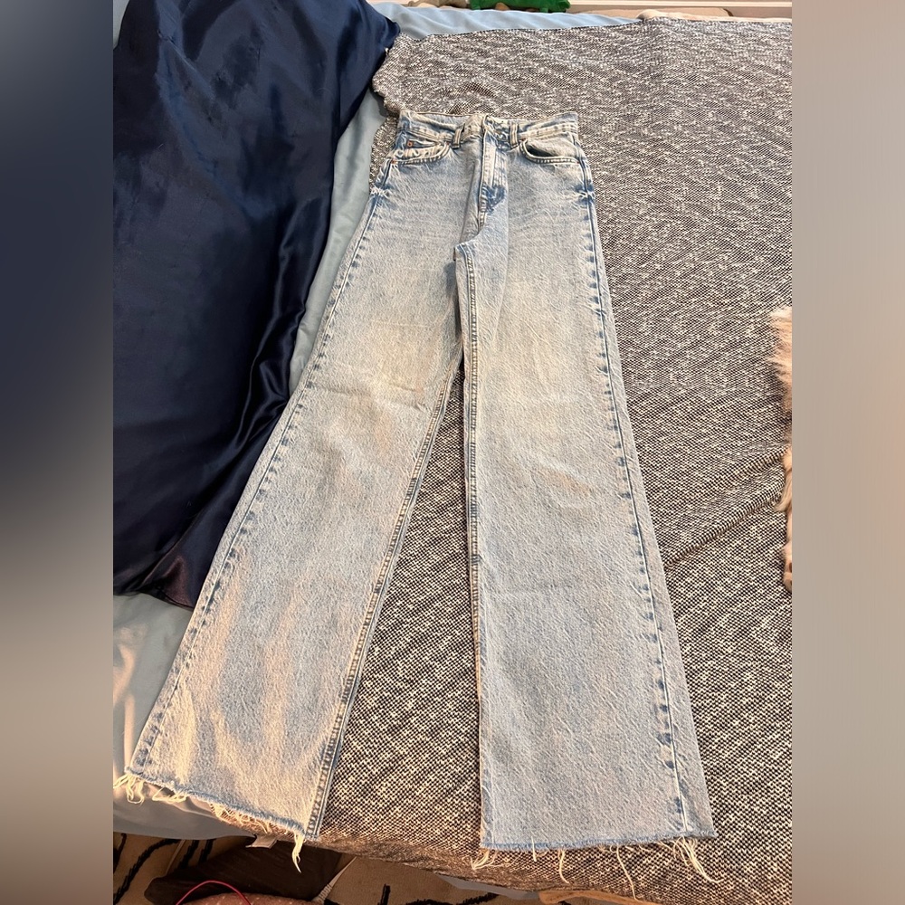 Zara jeans